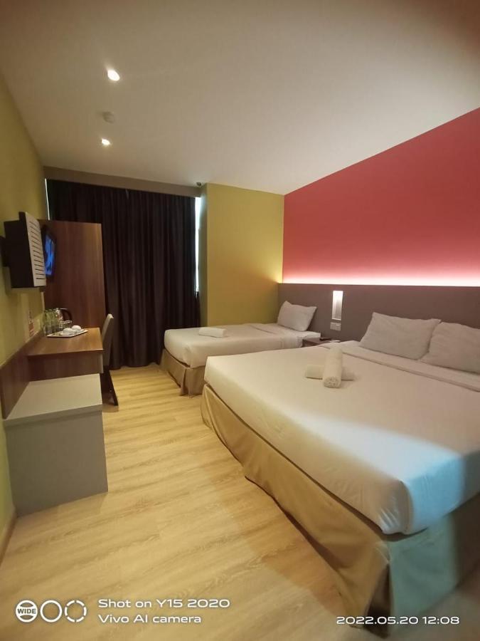 Yee Hotel Permas Jaya Johor Bahru Ngoại thất bức ảnh