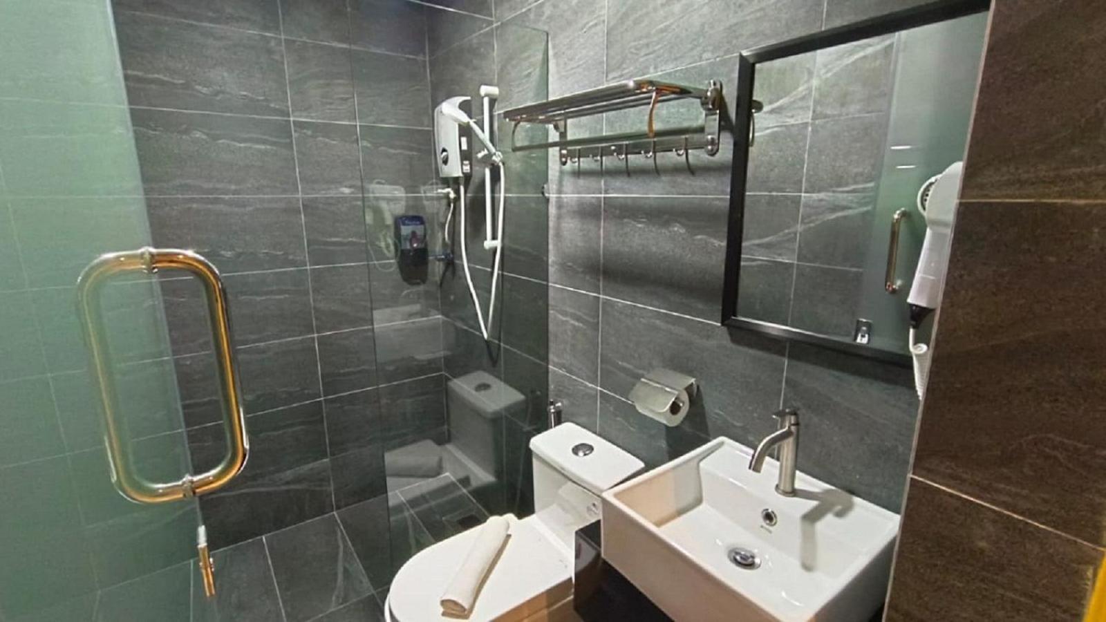 Yee Hotel Permas Jaya Johor Bahru Ngoại thất bức ảnh